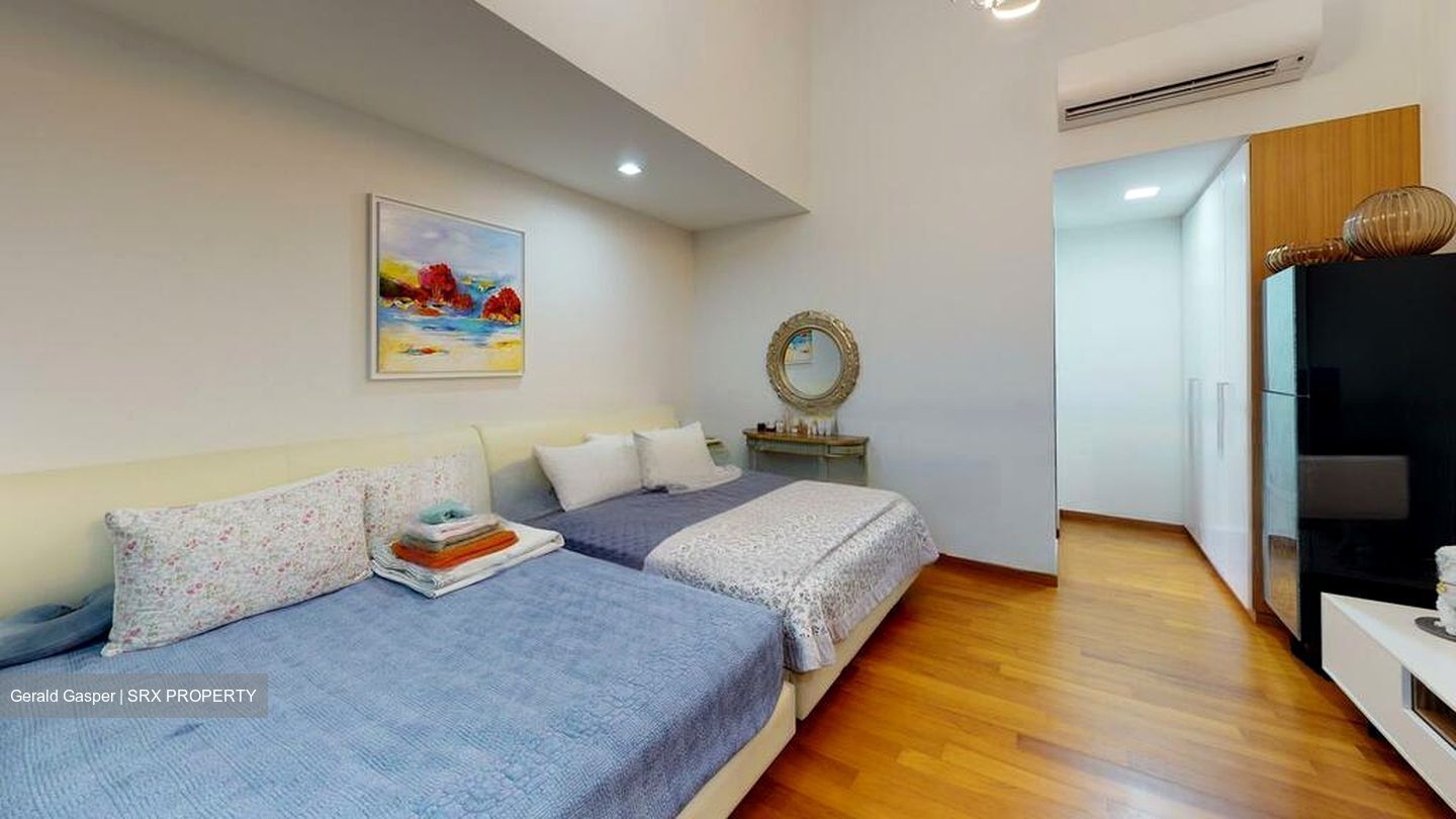 Ocean Drive (D4), Detached #444698251